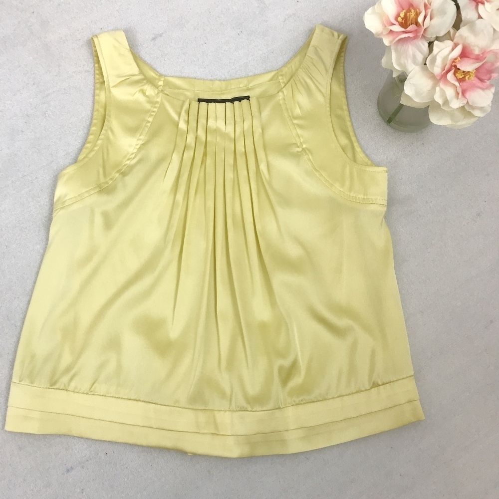 BCBG butter yellow satin sleeveless tank top small vintage Y2K pleated